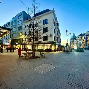 Luxury Historic Center By Rikas Appartement Antwerpen